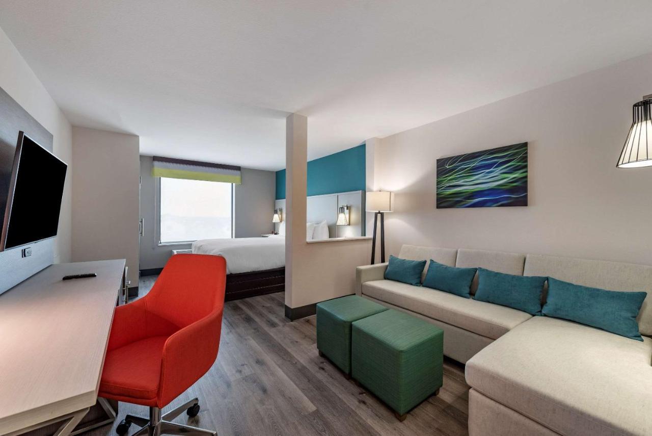 Comfort Suites Colorado Springs East -Medical Center Area Exterior foto
